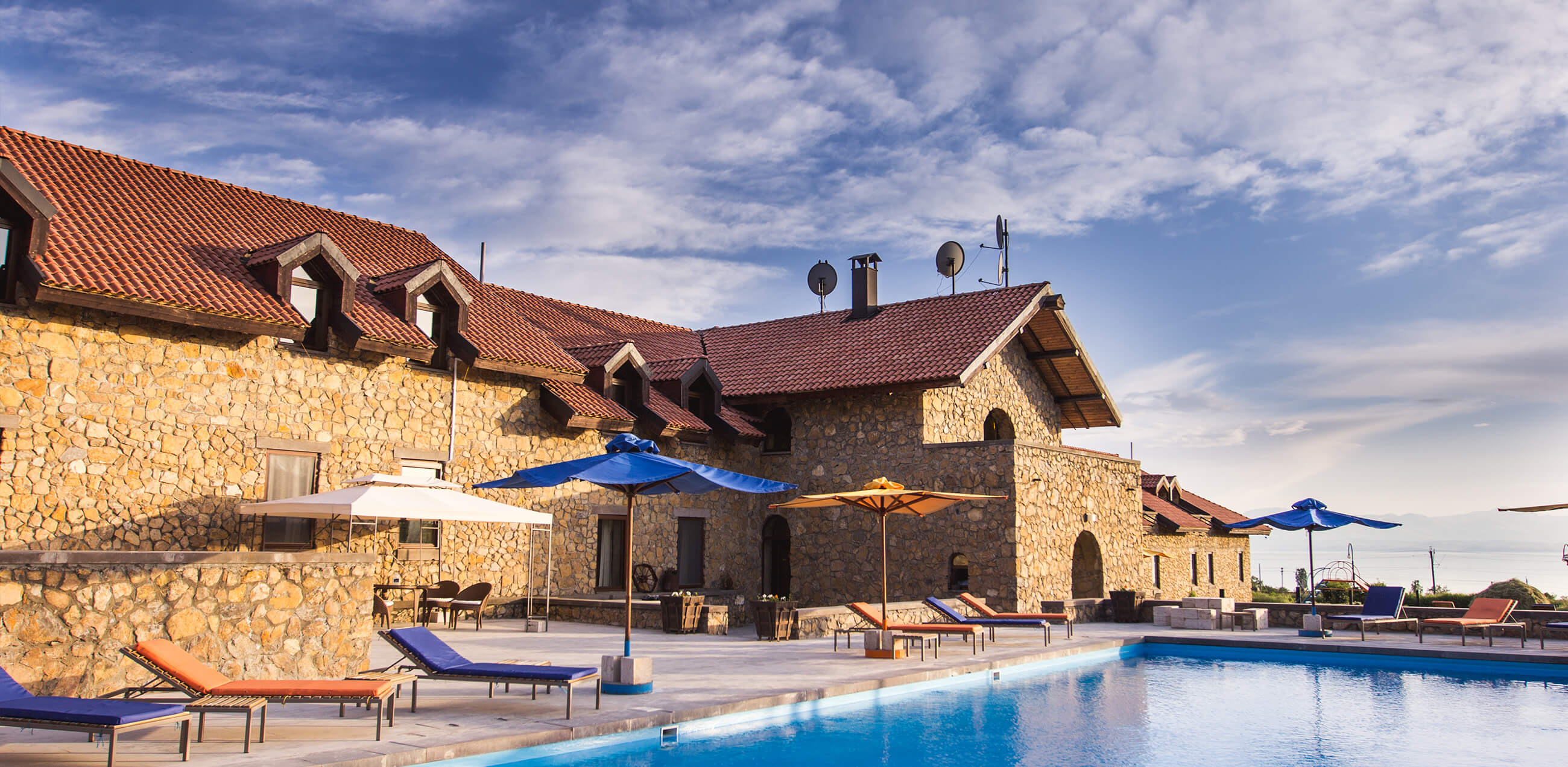 Ավան Մարագ Ծափաթաղ Հյուրանոց